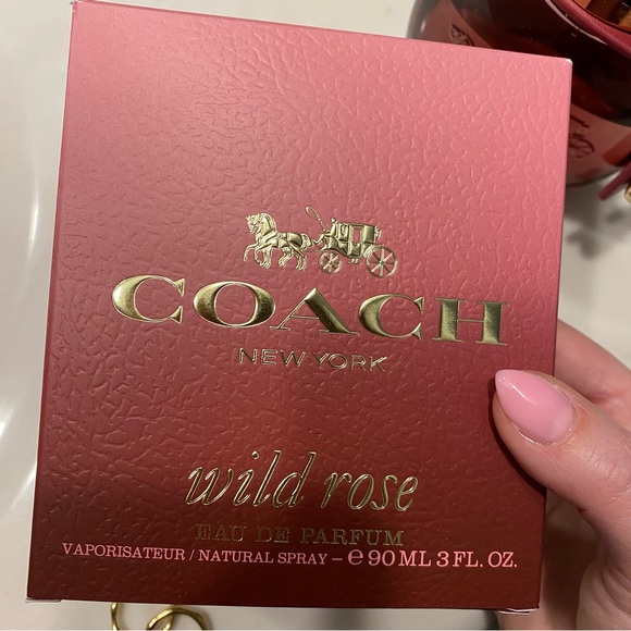 Coach Wild Rose Eau de Parfum Spray - Picture 6 of 16